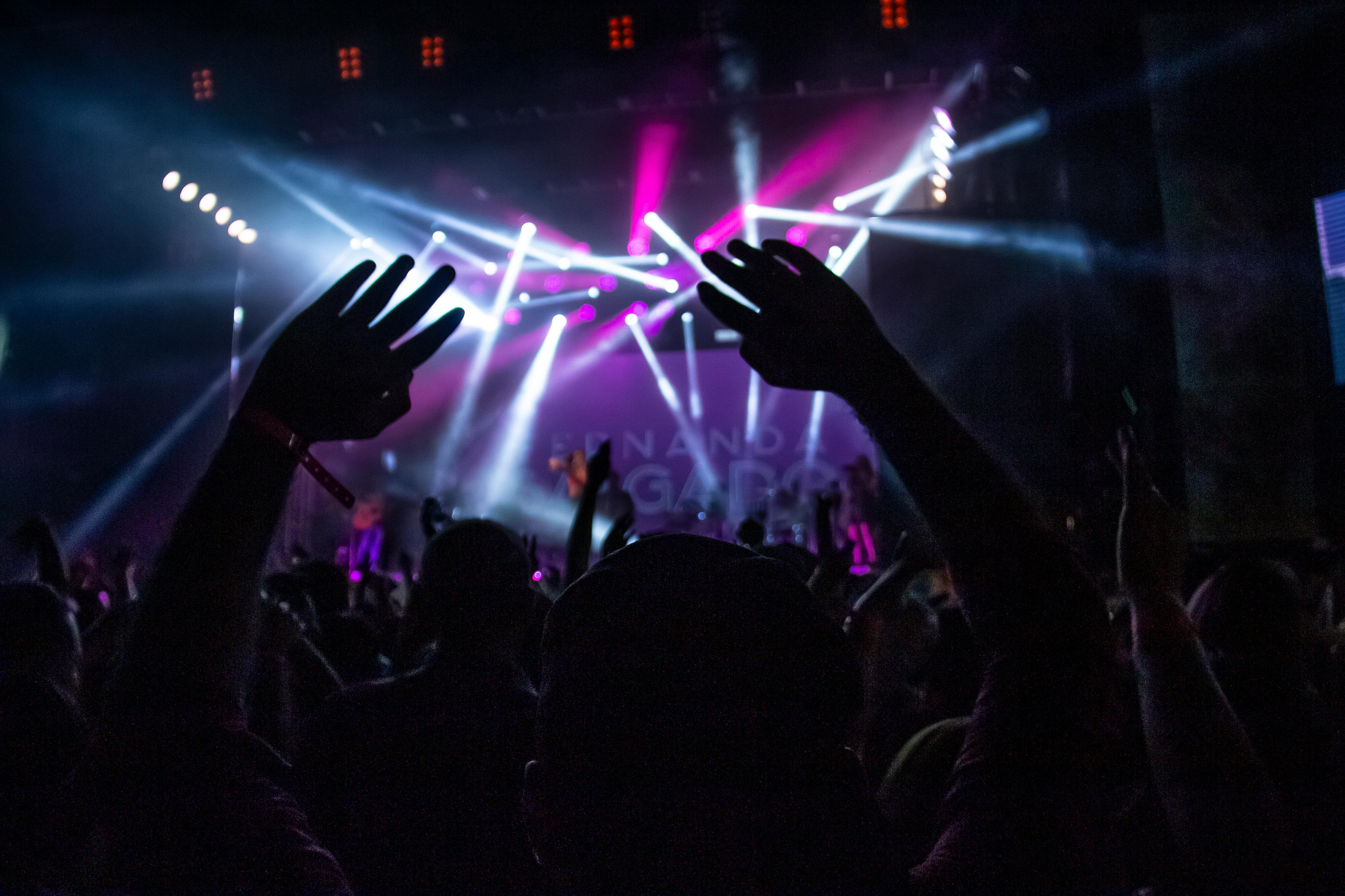 Houstons Nightclub Image 1